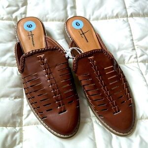 American Eagle outfitters slides brand new never worn